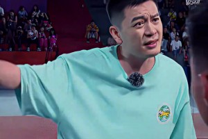 😅对抗裁判是教练的事！